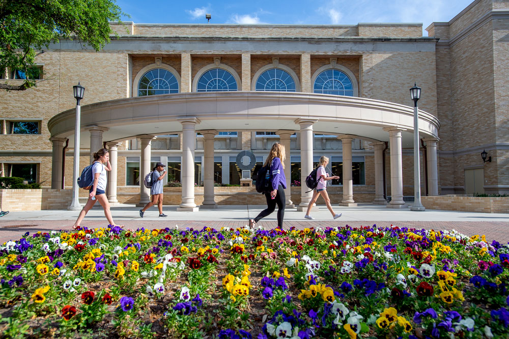 tcu walk